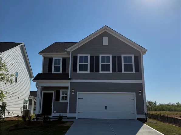 468 Sweetbay Dr, Seneca, SC 29678