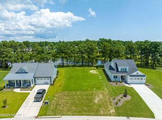 217 Spicer Lake Dr, Holly Ridge, NC 28445