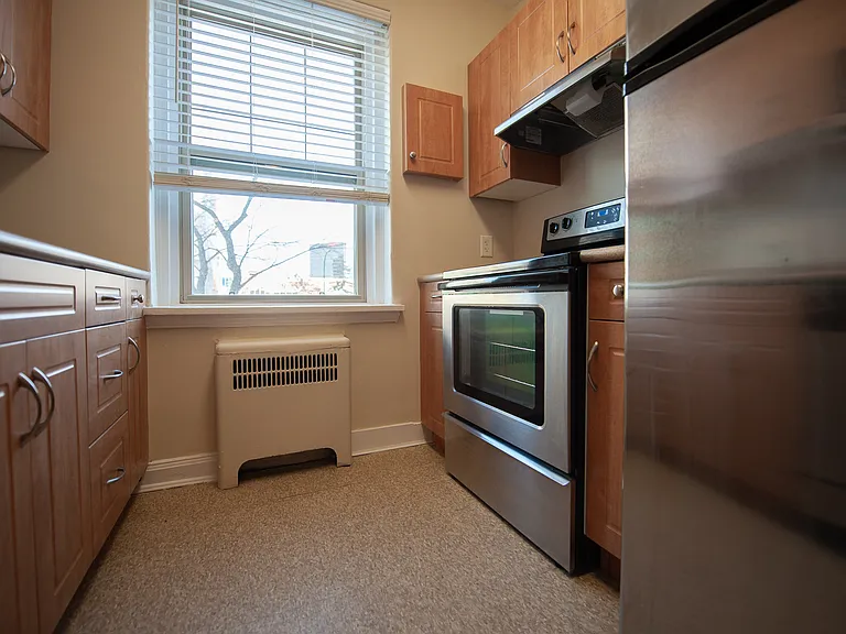 250 Broadway Ave #2 — Photo 12