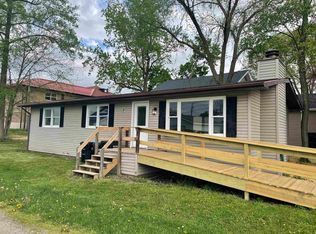 325 S Washington St, Waterloo, IN 46793