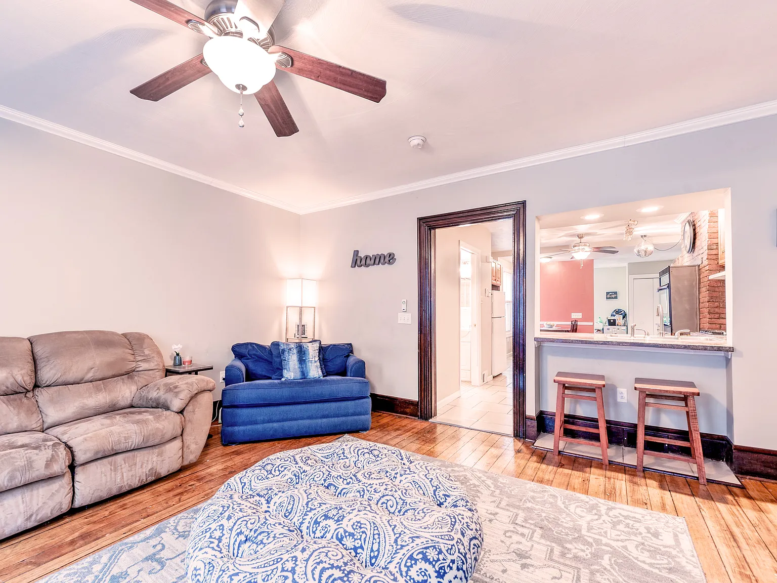 4 bed, 1410 sqft, $3,200 — Photo 3