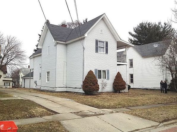 24 Crown St