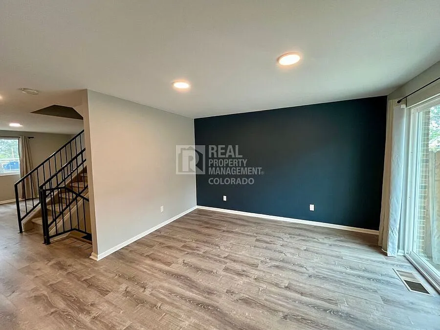 Lovely Westminster Townhome in Sunset Ridge | 2 Bed + Bonus Room | Pool Access — Photo 4