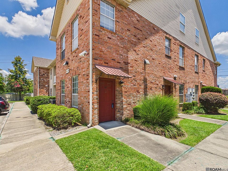 1st image of 900 Dean Lee Dr APT 501