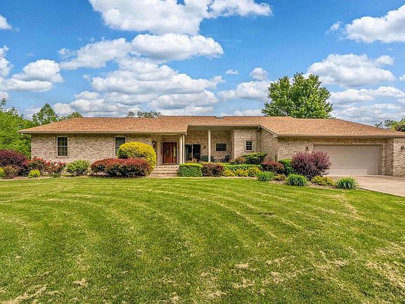 5th image of 3880 Fawn Dr