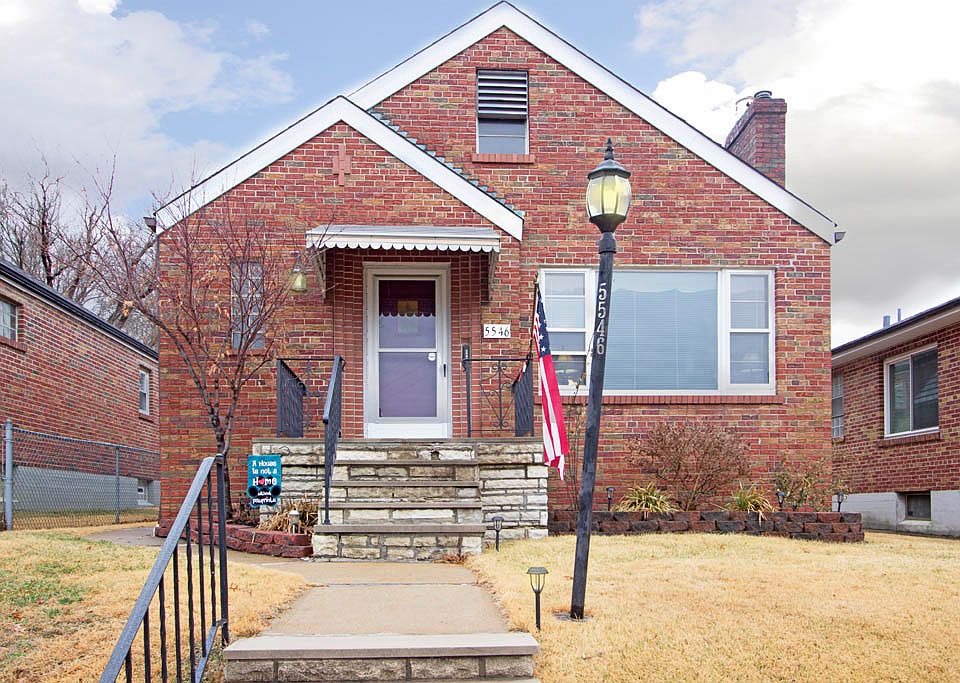 Welcome Home to 5546 Mardel