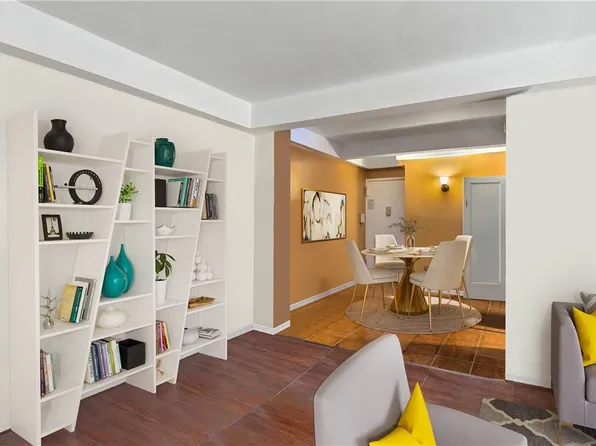 24 Metropolitan Oval #4A, Bronx, NY 10462