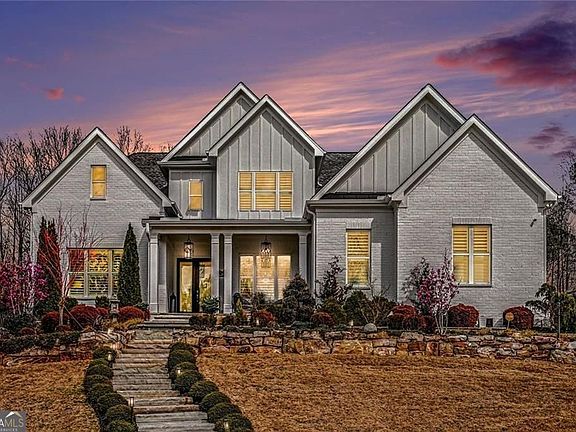 2nd image of 33 Nuttail Ln
