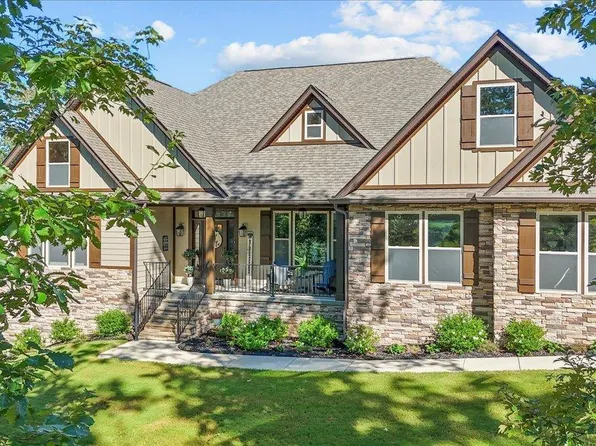 38 Chippewa Ct, Marietta, SC 29661