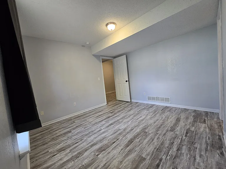 934 Egret St — Photo 17