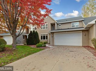 1107 Shumway Ct, Faribault, MN 55021