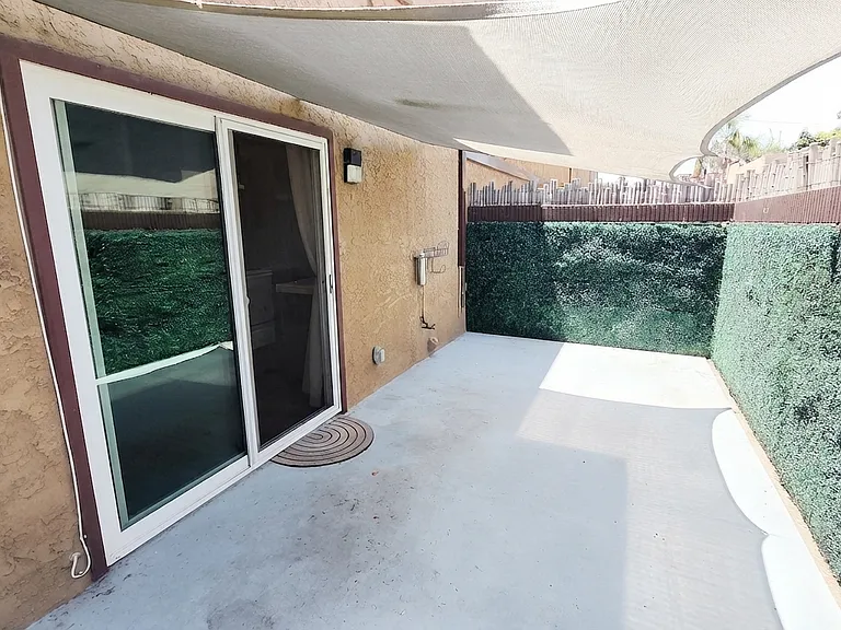 5822 Fullerton Ave #5 — Photo 10
