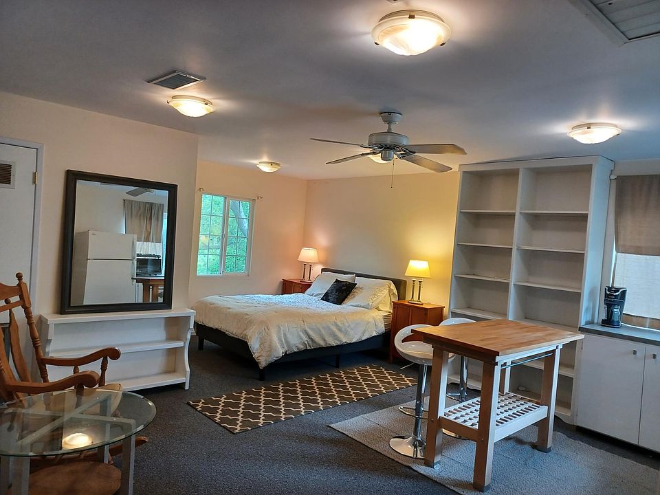 Upstairs loft area