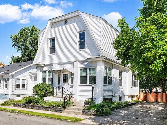 3rd image of 29 Rosegarden St