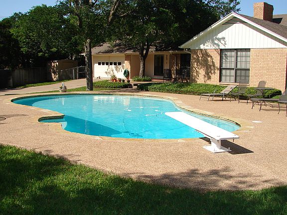 Diving Pool