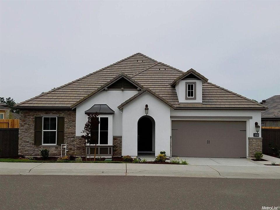 1st image of 5607 Lakepoint Dr #13
