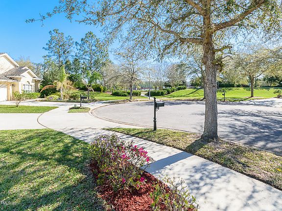 3rd image of 6235 Jamison Ct