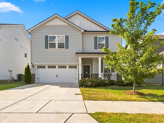 2nd image of 303 Ellis Ln