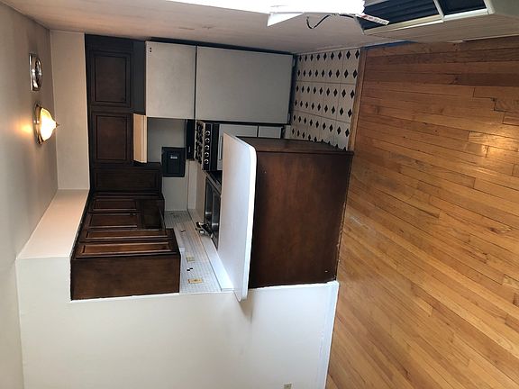 5th image of 2629 N Hampden Ct APT 312
