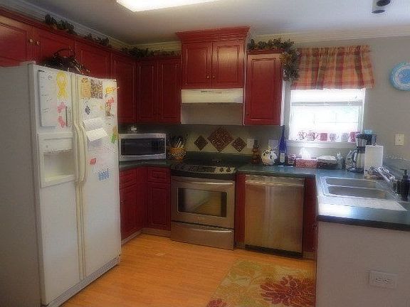 3rd image of 549 Oak Chase Dr