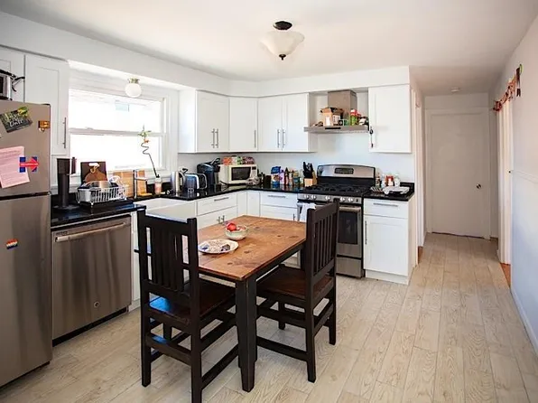 22-24 Murdock St #2, Somerville, MA 02145