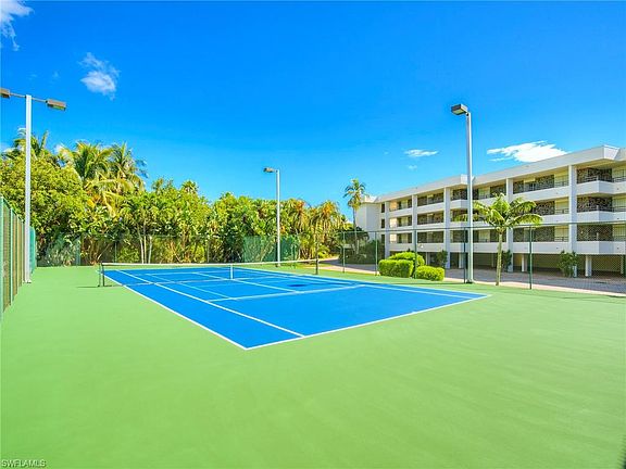 5th image of 1605 Middle Gulf Dr Unit 121