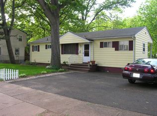 1734 Elk St, Piscataway, NJ
