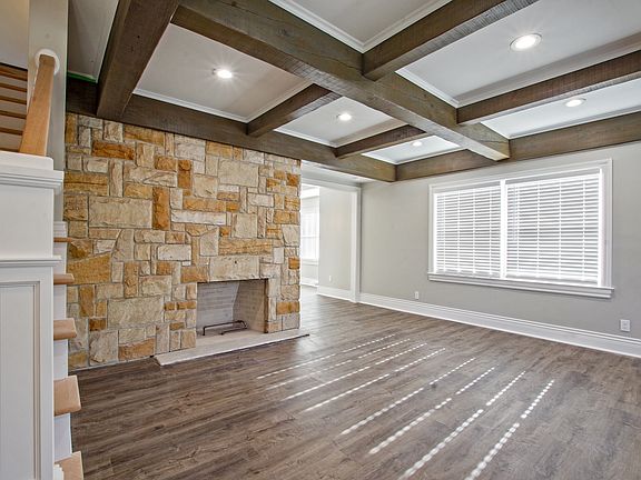 5th image of 31 Ohio Ave #17503750