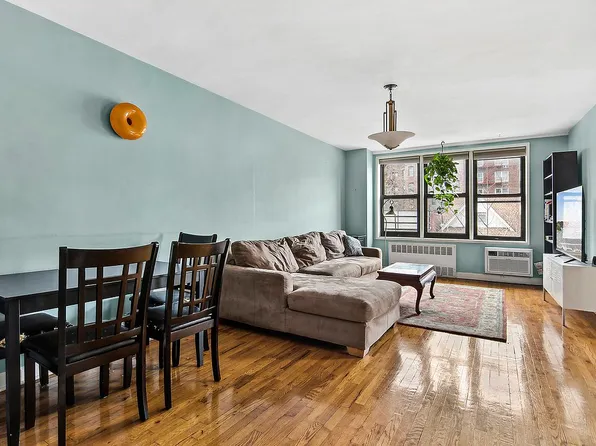 515 E 7th St APT 3J, Brooklyn, NY 11218