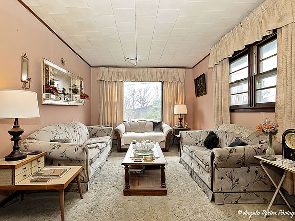 3rd image of 22066 W Loon Dr