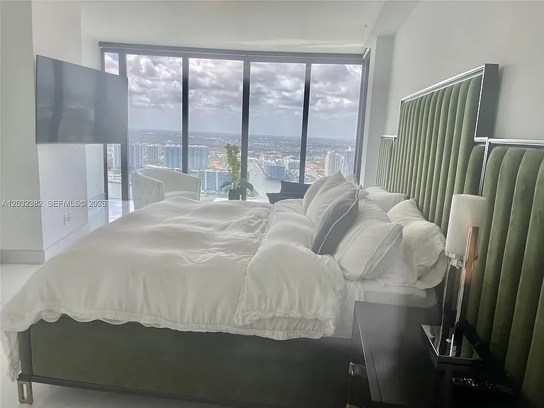18555 Collins Ave #4804 — Photo 35