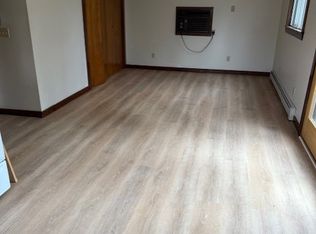 10 Hamm Dr, Dedham, ME 04429