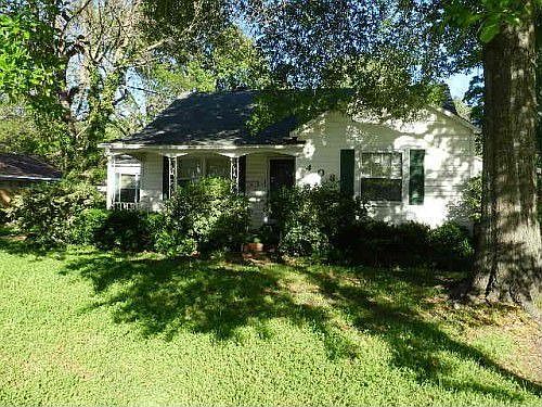 2nd image of 408 N Henderson Blvd