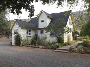 10111 Dehlinger Ln, Klamath Falls, OR 97603