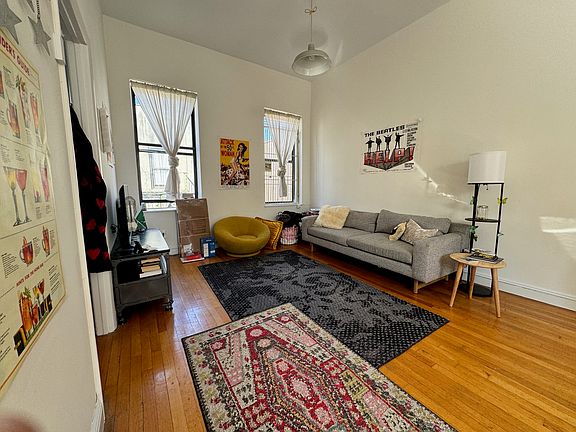2nd image of 213 W 108th St Unit 53