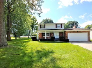 4258 Whispering Oak Dr, Flint, MI 48507