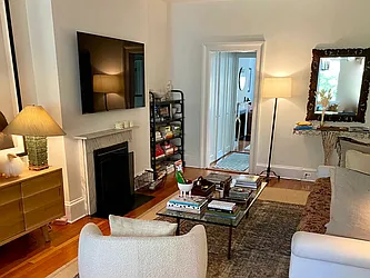 Rented by Nest Seekers International