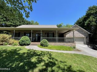 842 Somerset Dr, Maryville, TN 37803