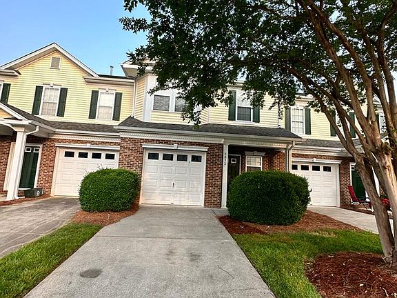 2nd image of 5812 Fox Point Cir
