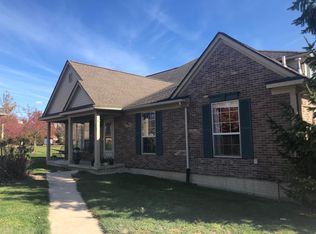 158 Commons Cir, Saline, MI 48176