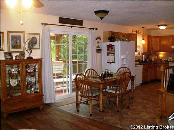 2nd image of 166 Doe Run Ct