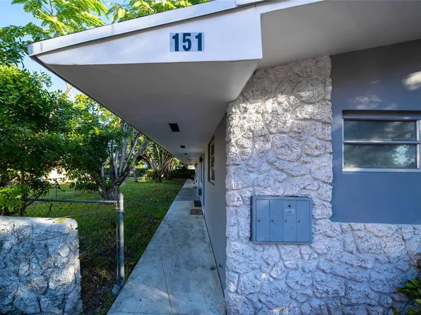 151 NW 164th ST, Miami, FL 33169