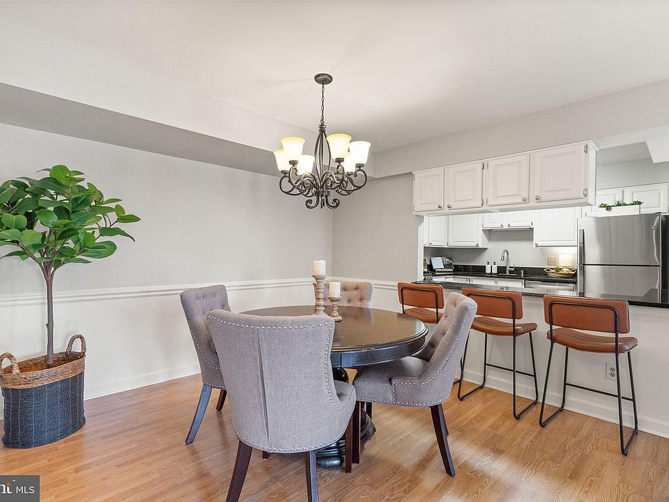 1st image of 8115 Lacy Dr APT 204