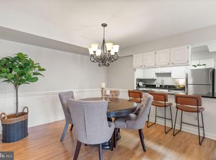 8115 Lacy Dr APT 204, Manassas, VA 20109