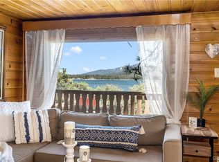 38600 N Shore Dr, Fawnskin, CA 92333