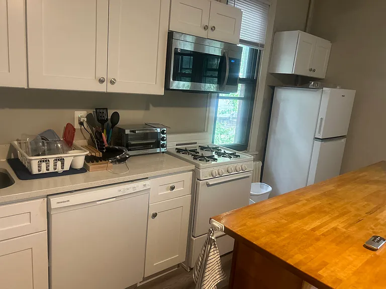 3308 Hamilton St #3R — Photo 1