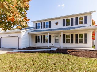 1014 Loren Dr, Joliet, IL