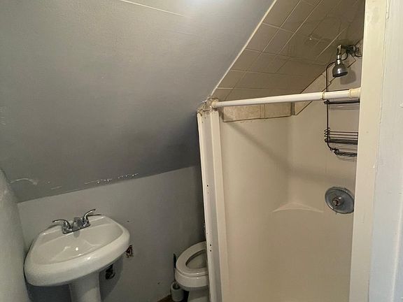 3rd image of 65 Highland Ave #3