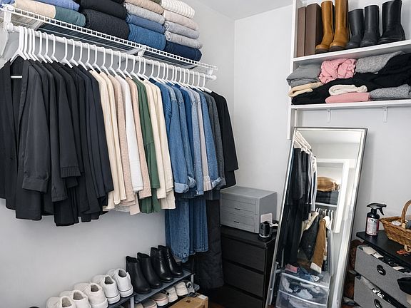 5th image of 187 Bay State Rd APT 5