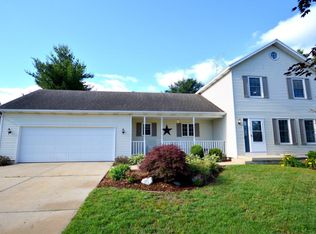 7294 Iron Dr, Hudsonville, MI 49426